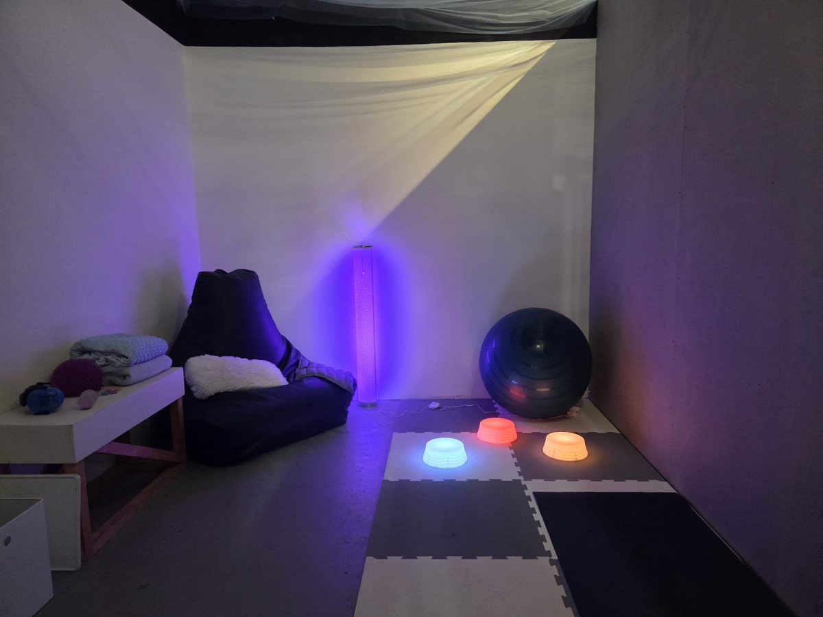 sensory-space-purple_photo-by-karen-lee-walpole.jpg