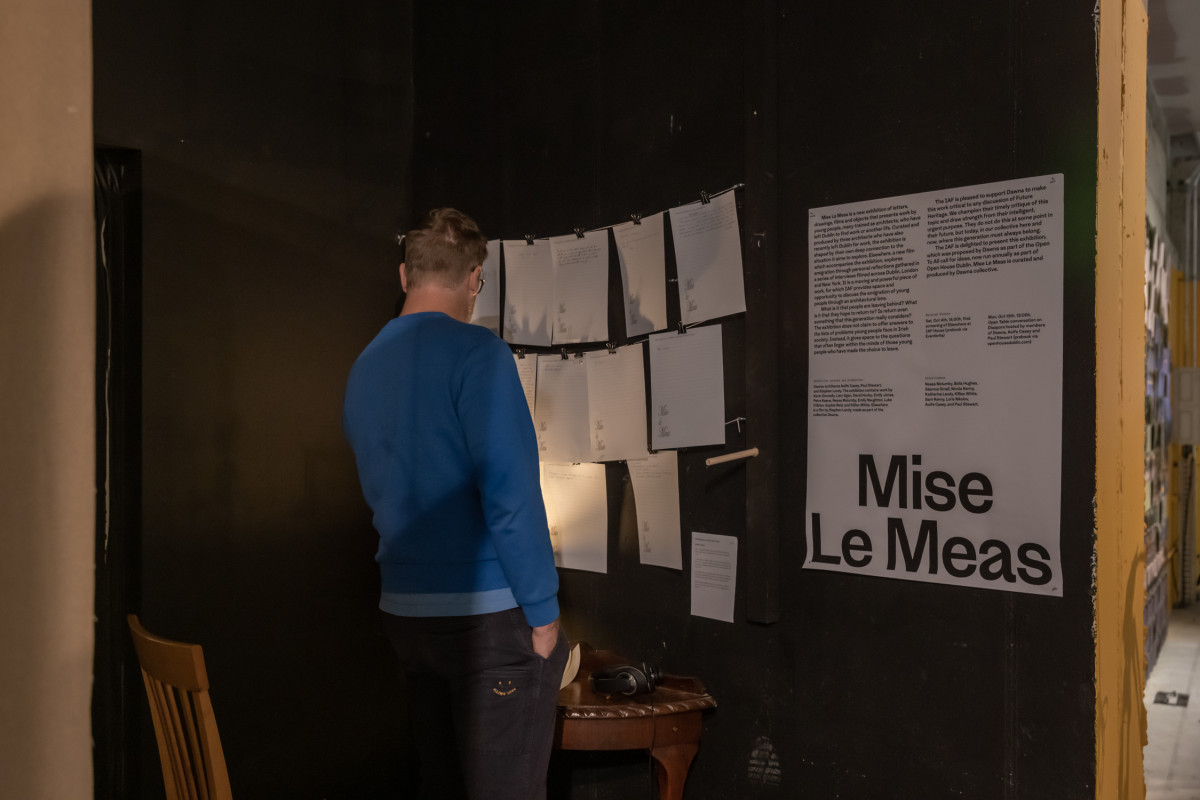 mise-le-meas-desk_web_photobystemurray.jpg