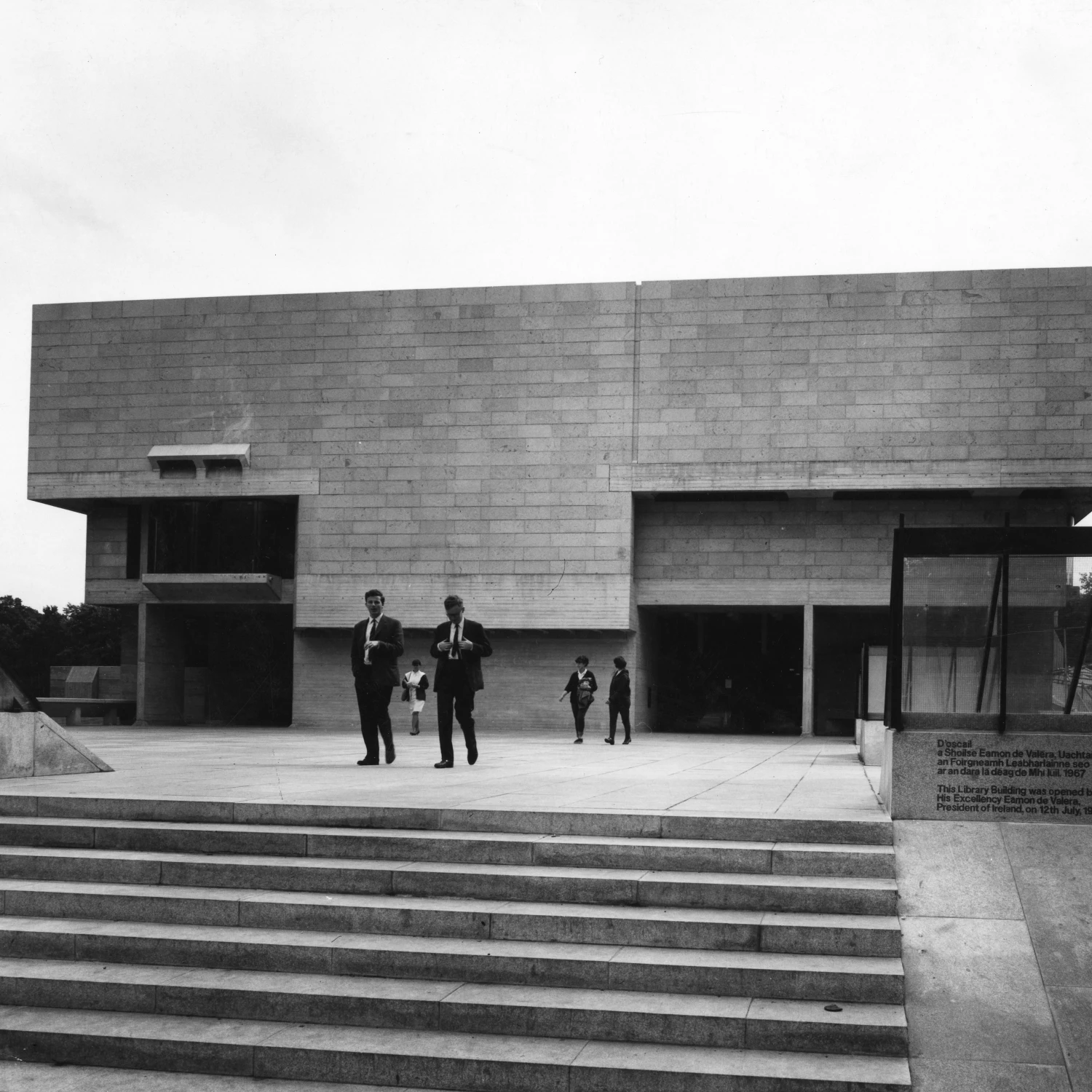 February Members Only Tour – Berkeley Library